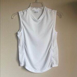 Sleeveless White boys mesh layering Top youth large